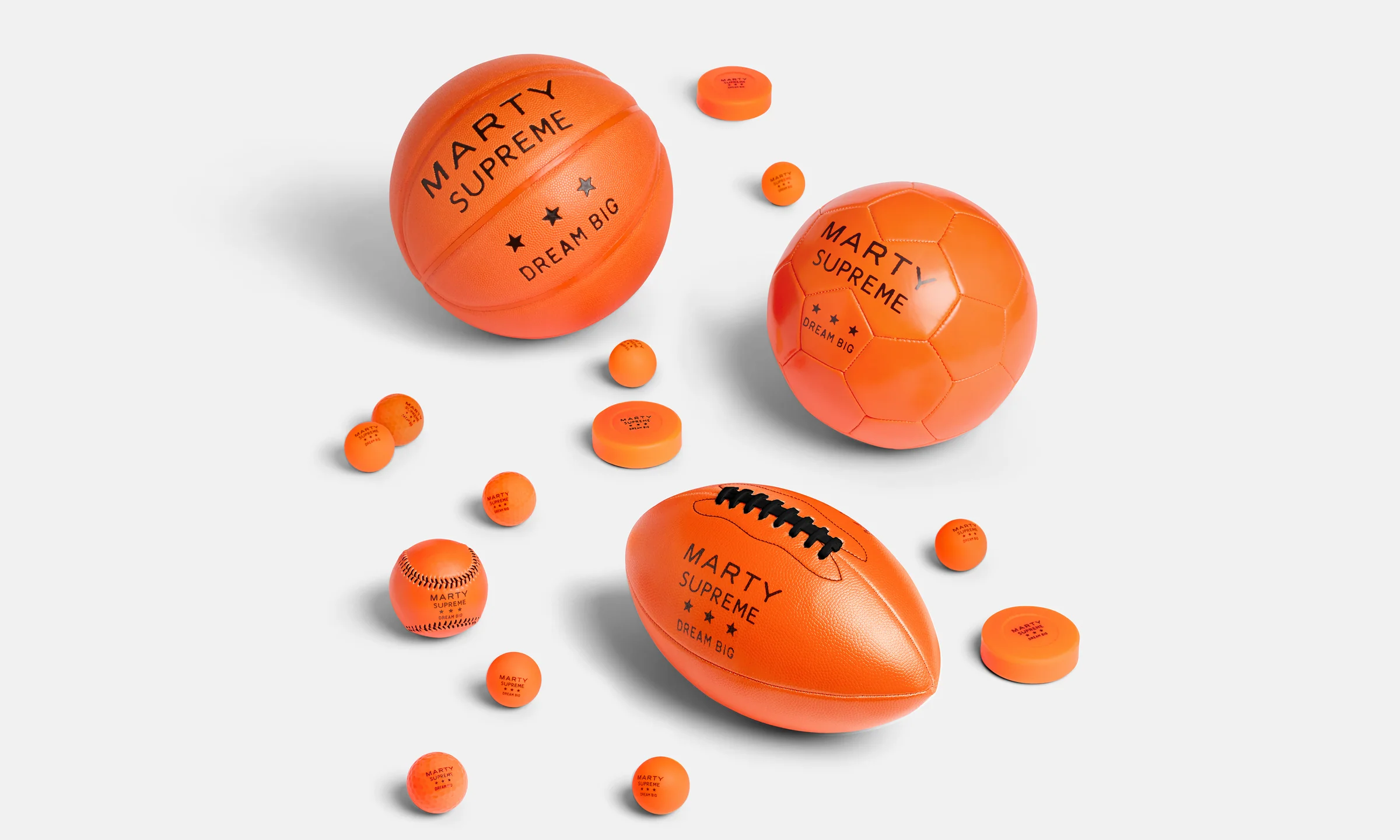 A24 发售《Marty Supreme》主题球类周边
