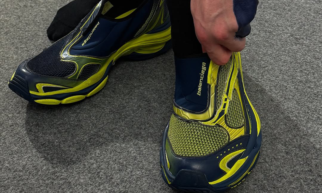 近赏 BALENCIAGA 全新运动鞋 D’Orsay