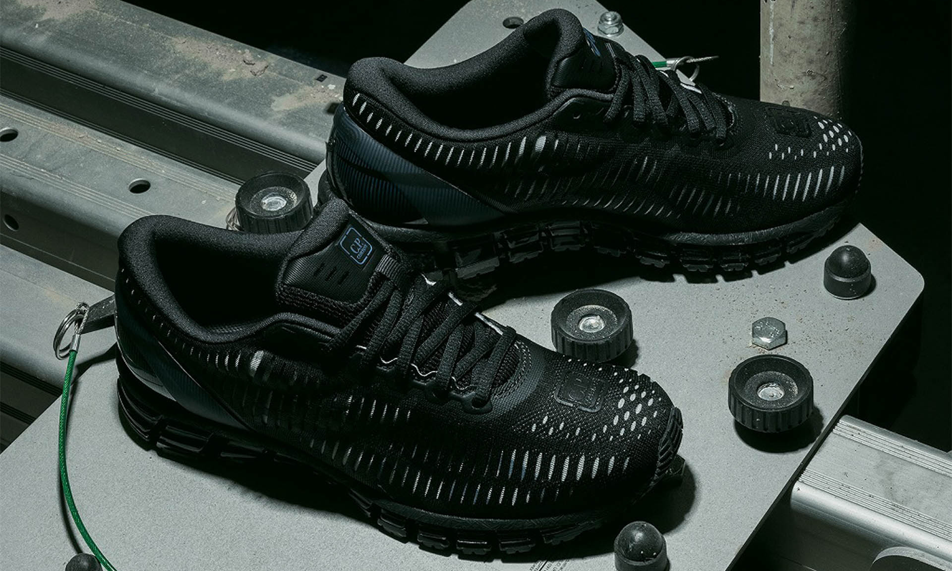 ASICS x C.P. COMPANY 合作打造全新 GEL-QUANTUM 360 VII 鞋款