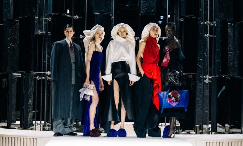 GIVENCHY 2026 秋冬系列登场