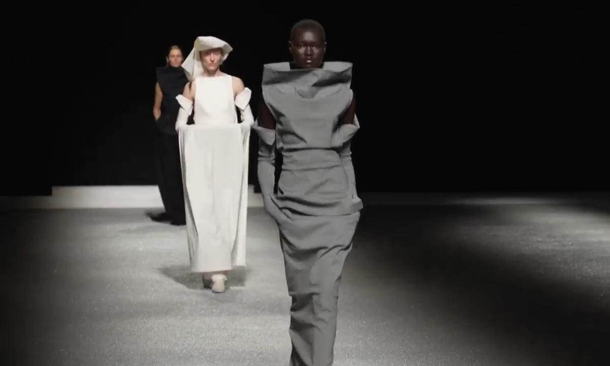 ISSEY MIYAKE 2026 秋冬系列发布