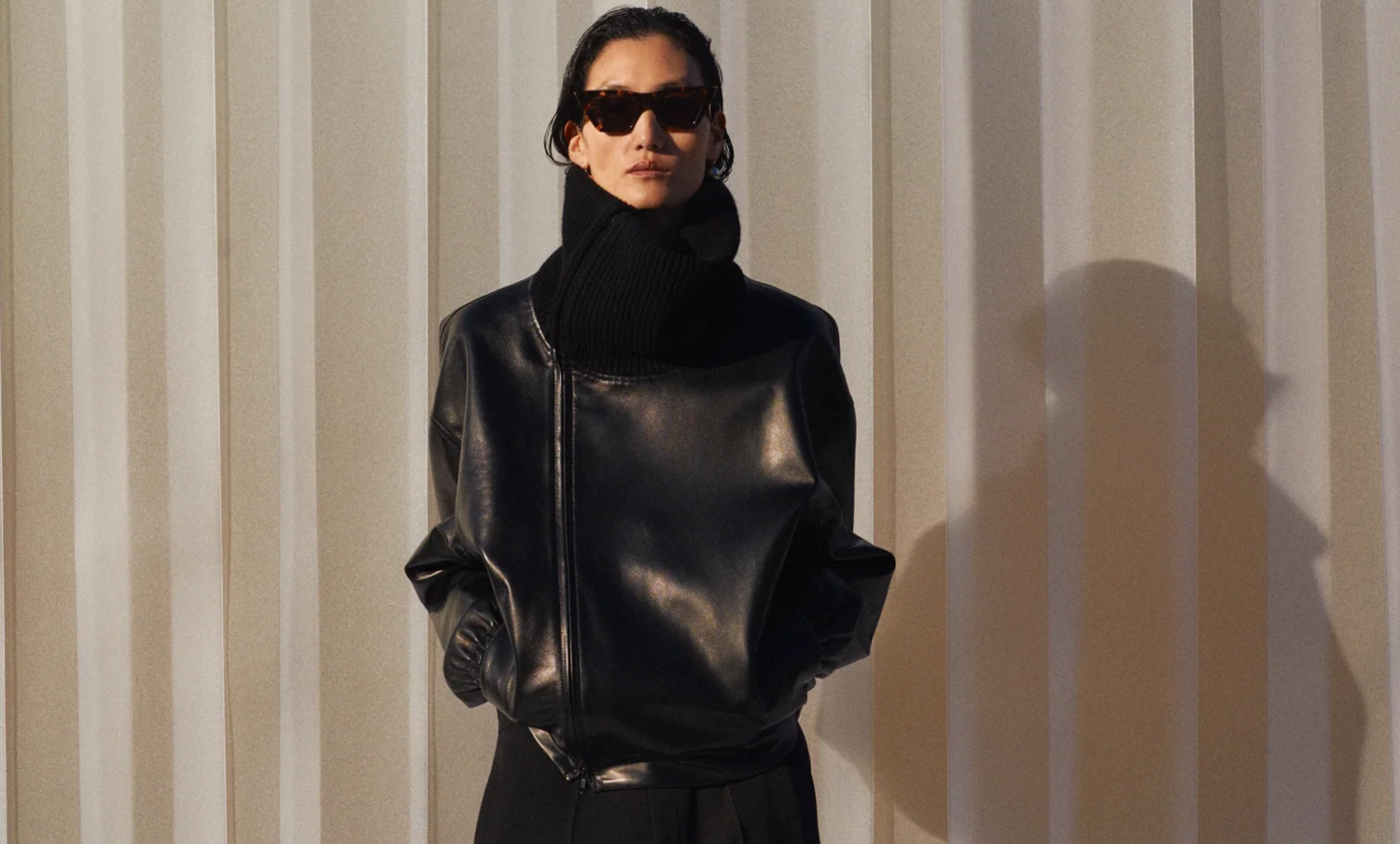 Phoebe Philo「E 系列 」‌登场