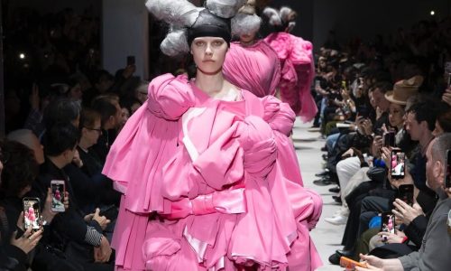 COMME des GARÇONS 2026 秋冬系列发布