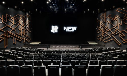 电影院爆改潮流店，观影结束是「逛」的开始？