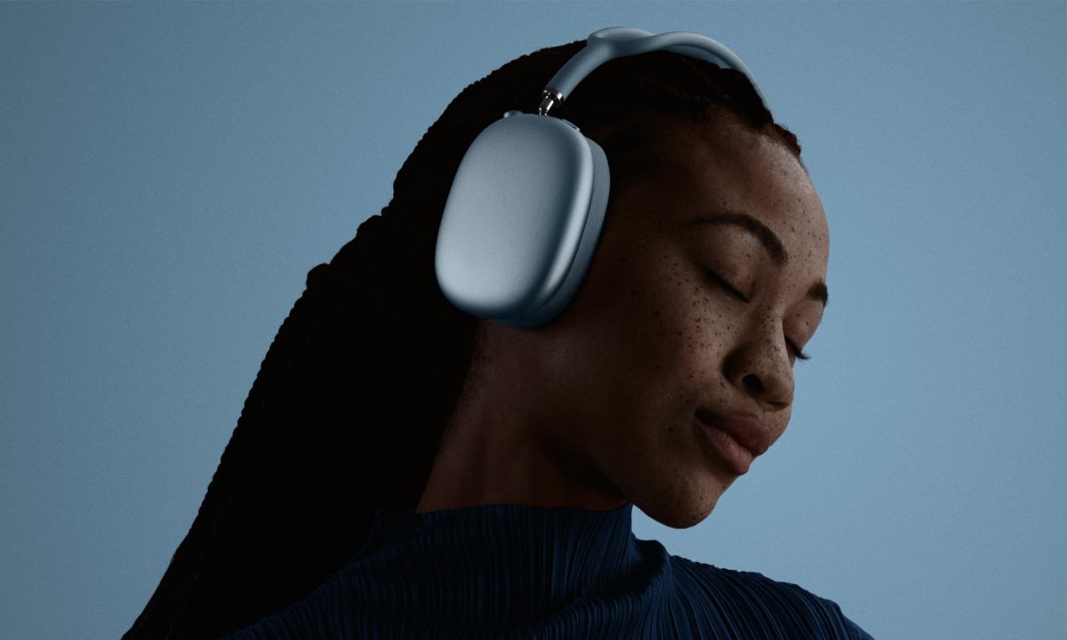 苹果正式发布 AirPods Max 2