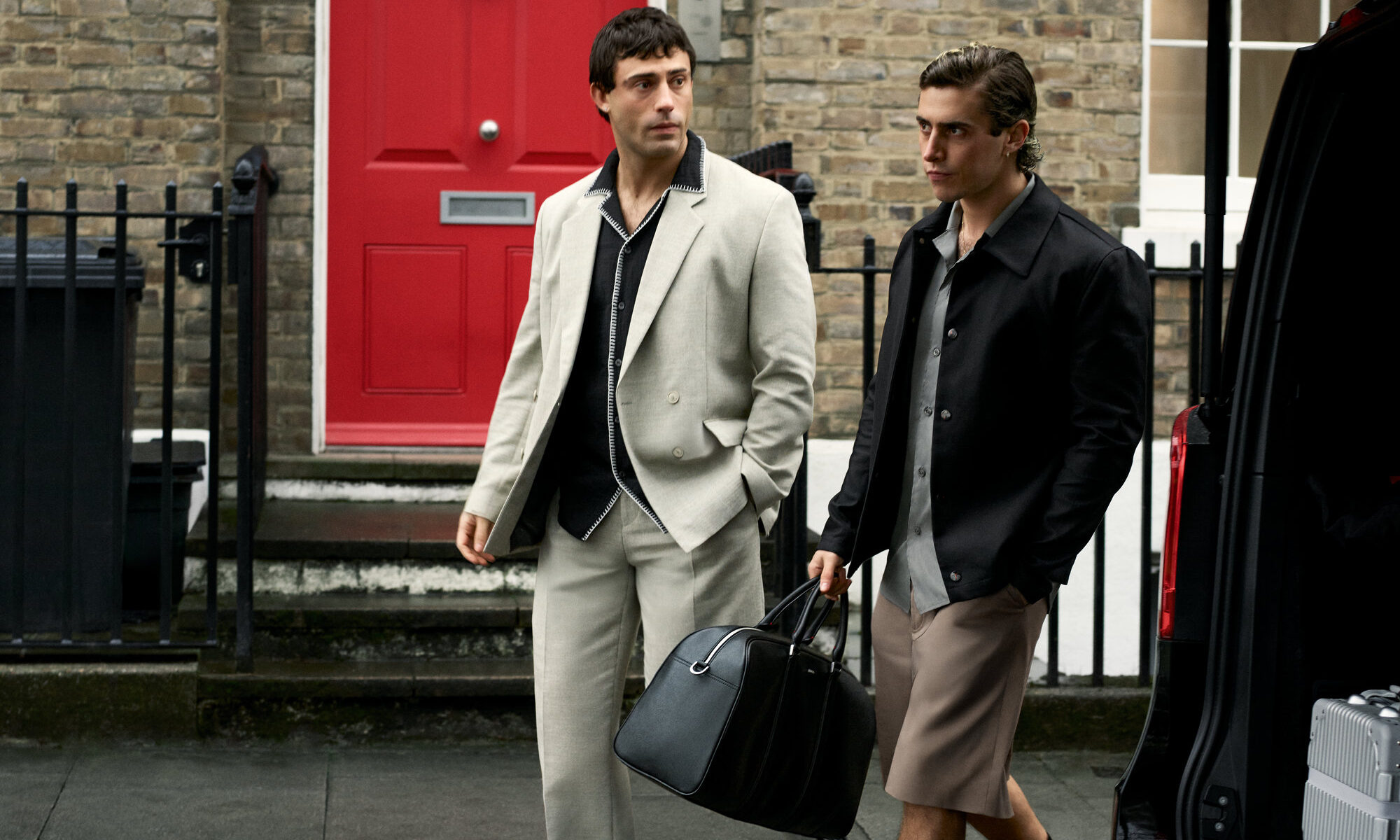 HUGO 发布「RED MEANS GO」广告大片致敬无畏野心