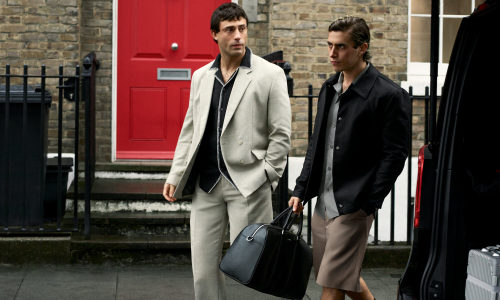 HUGO 发布「RED MEANS GO」广告大片致敬无畏野心