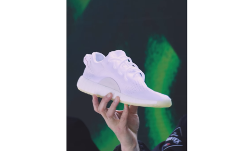 adidas 前高管曝光未发售的 Yeezy Boost 350「1.5」