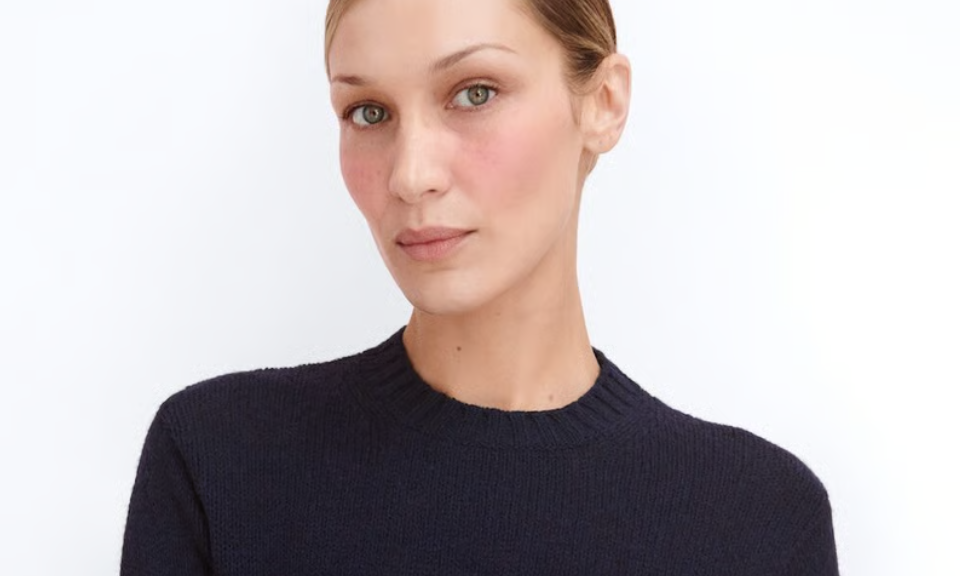 PRADA 官宣 Bella Hadid 为首位全球美妆大使