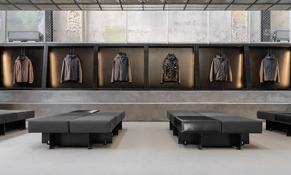 STONE ISLAND 于 2026 米兰设计周发布「NO SEASONS 无季」系列