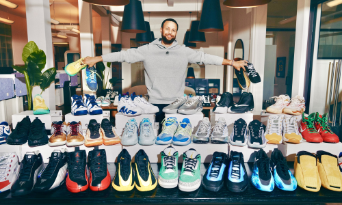 库里球鞋拍卖会结束，但真「大招」可能还没来