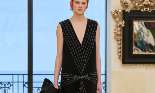 CHANEL 发布 2027 早春度假系列