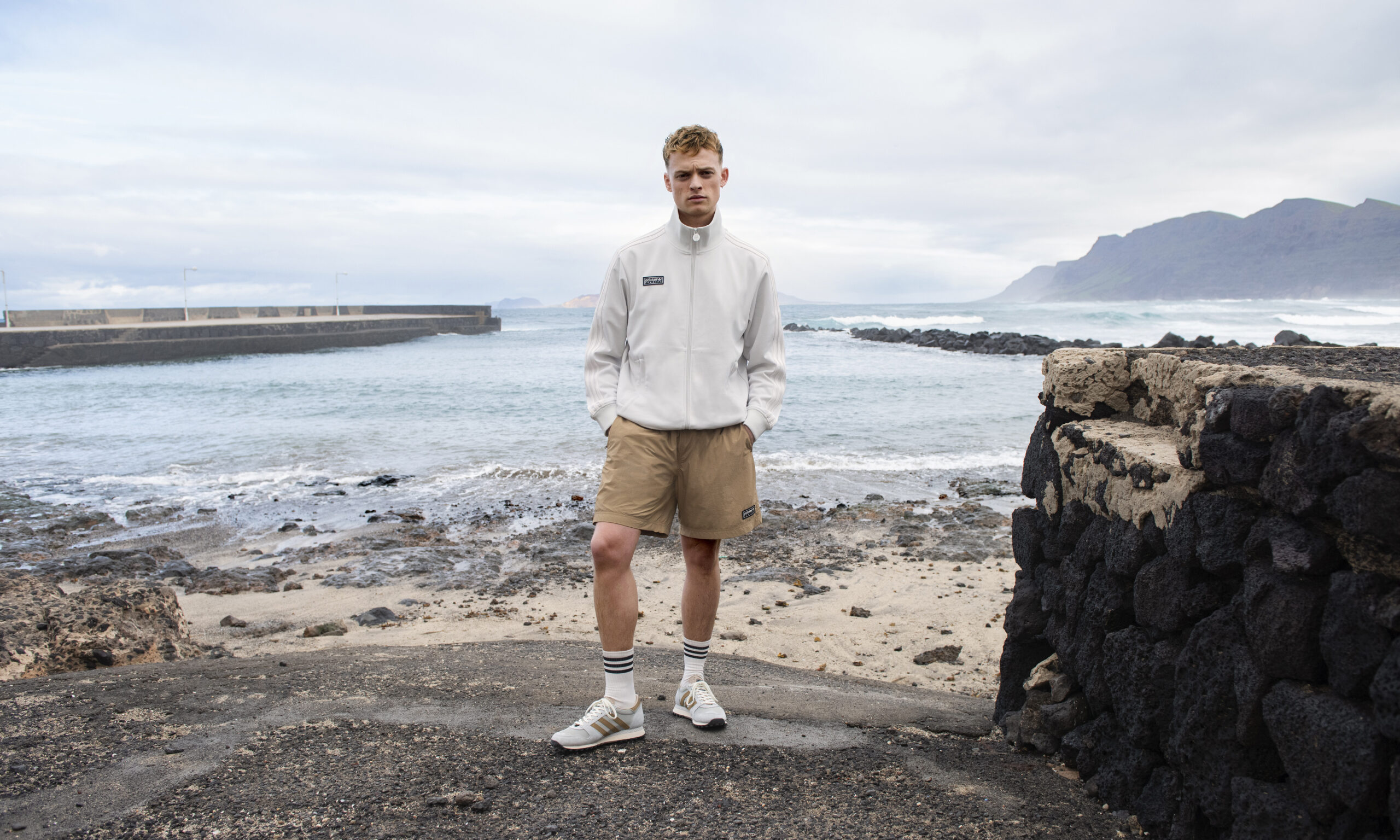 adidas SPZL 发布 2026 春夏系列，回溯 80 年代经典设计