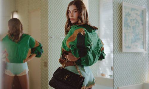 SAINT LAURENT 携手 Hailey Bieber 推出全新大片