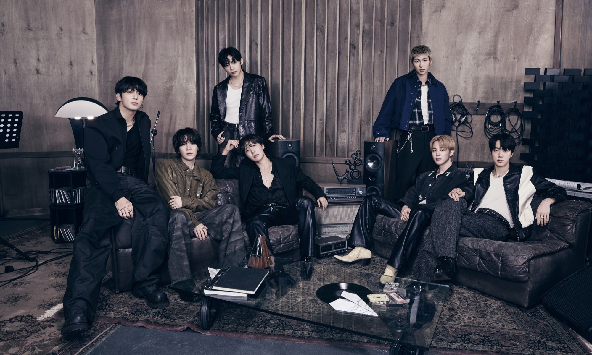 BTS《ARIRANG》连续三周蝉联 Billboard 200 专辑榜冠军