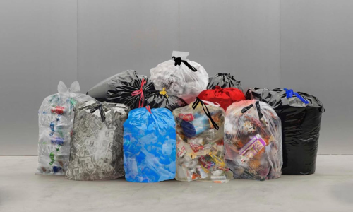 A$AP Rocky 主理 hOMMEMADE 携手 Crosby Studios 推出「垃圾袋沙发」