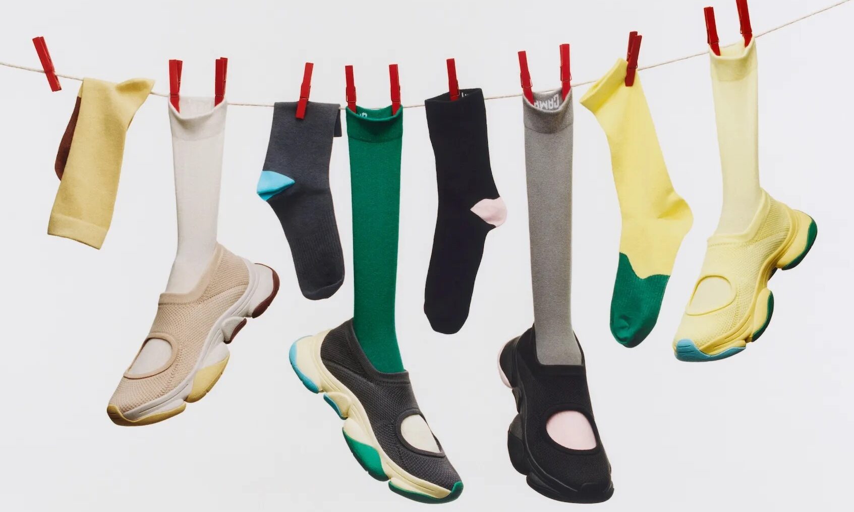 CAMPER 携手 ISSEY MIYAKE 推出第二支合作系列