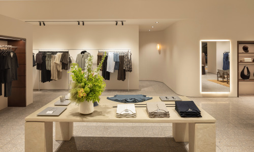 COS 揭幕济南全新门店空间