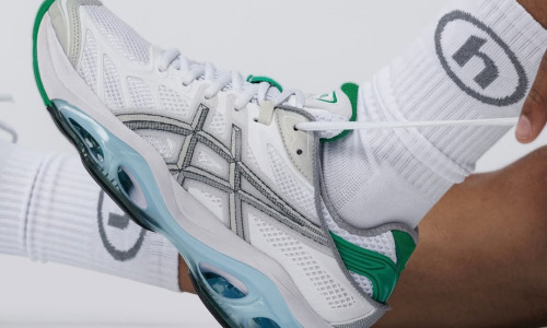 HIDDEN® 携手 ASICS 推出 2026 春夏全新联名鞋款