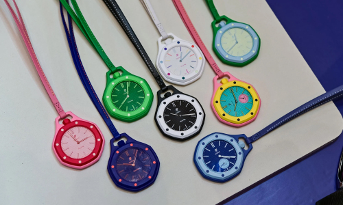 AUDEMARS PIGUET x SWATCH 合作系列正式发布
