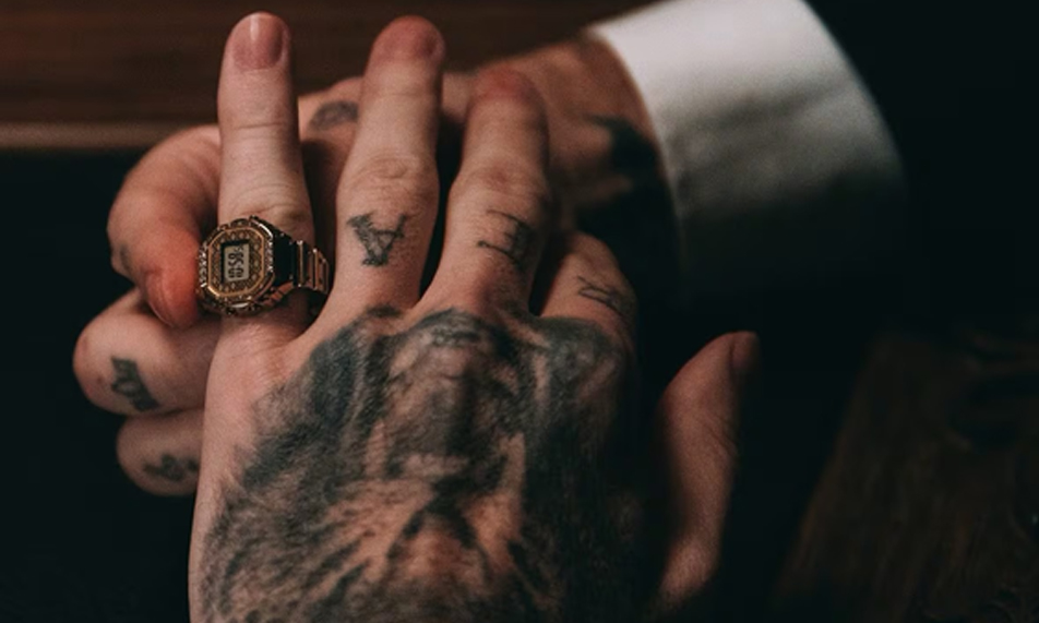 J Balvin x CASIO 全新联名戒指腕表发布