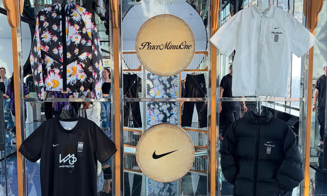抢先预览 PEACEMINUSONE x Nike x KFA 联名单品