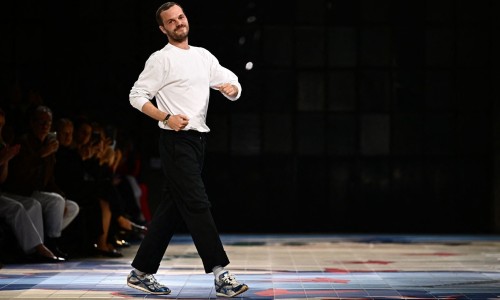 CHANEL「外聘」会不会诞生「第二个 Karl Lagerfeld」？