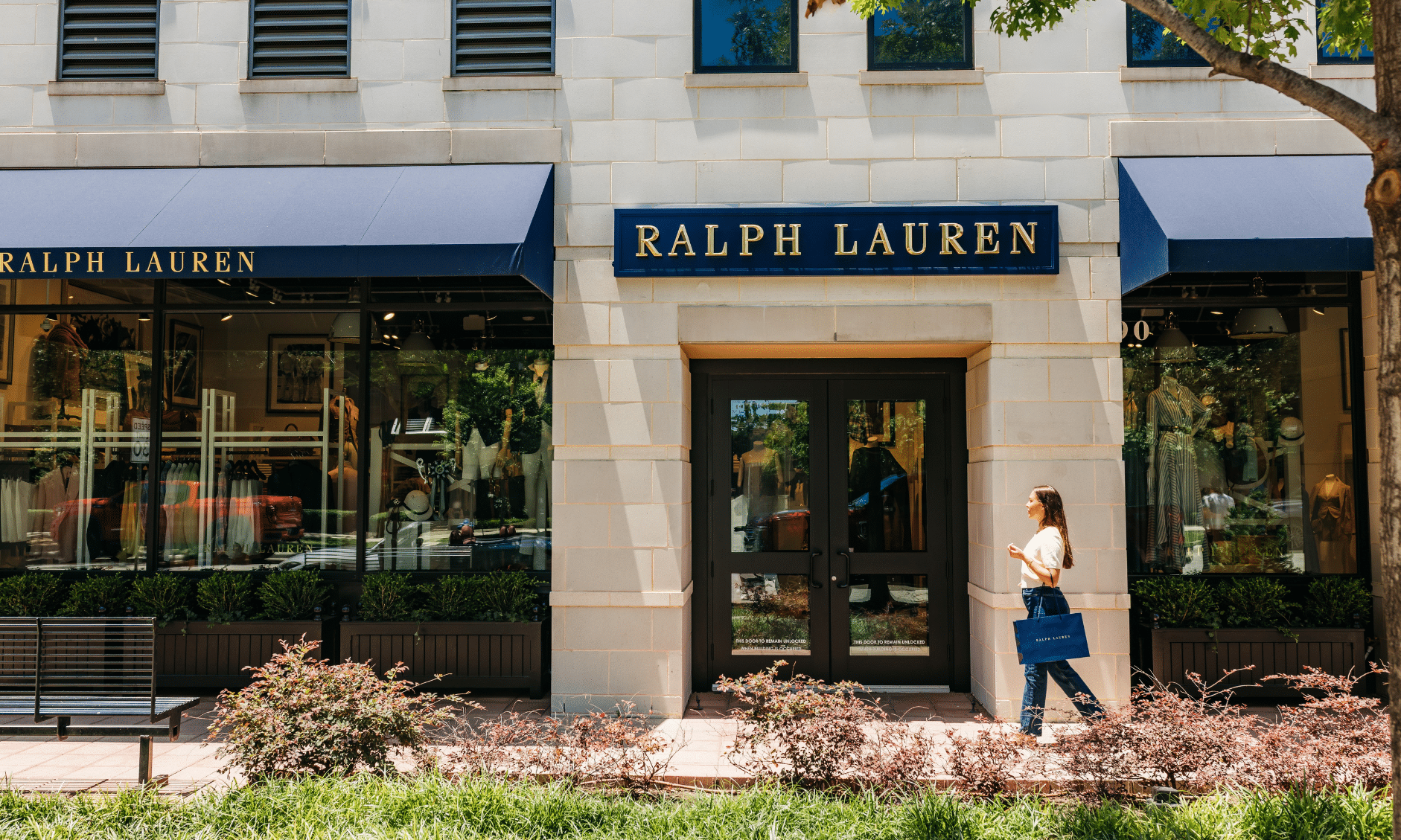 奢侈品「卖不动」，Ralph Lauren 却越来越贵、越来越火？