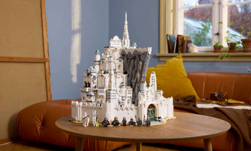 乐高正式发布 LEGO Icons 系列全新重磅套装「魔戒白城」