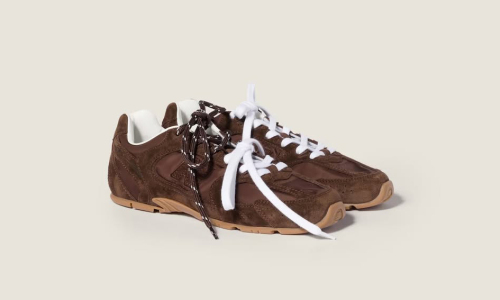 Miu Miu 再度携手 New Balance 推出全新 530 SL 联名系列