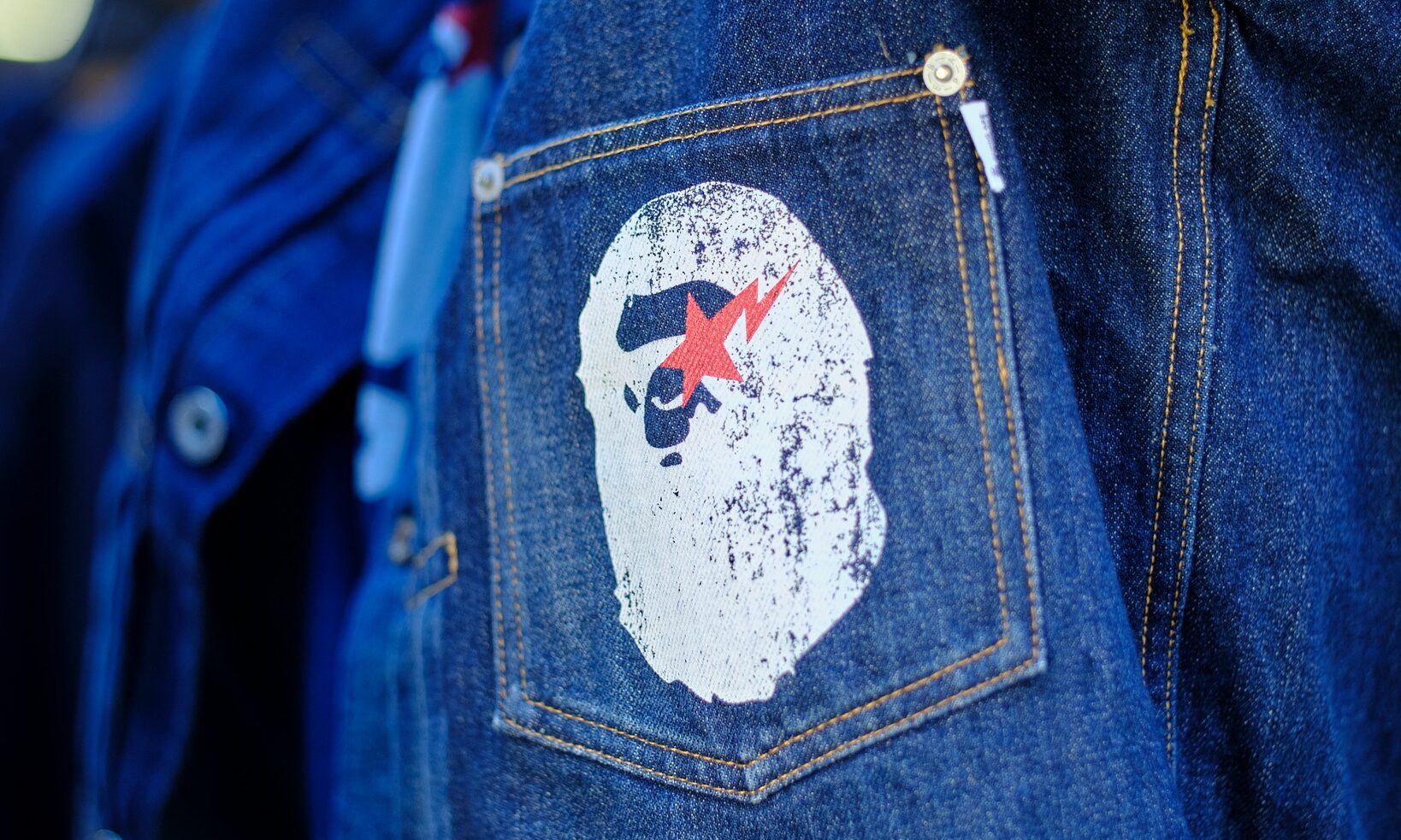 A BATHING APE® 发布 2026 春夏 Japan Denim 系列