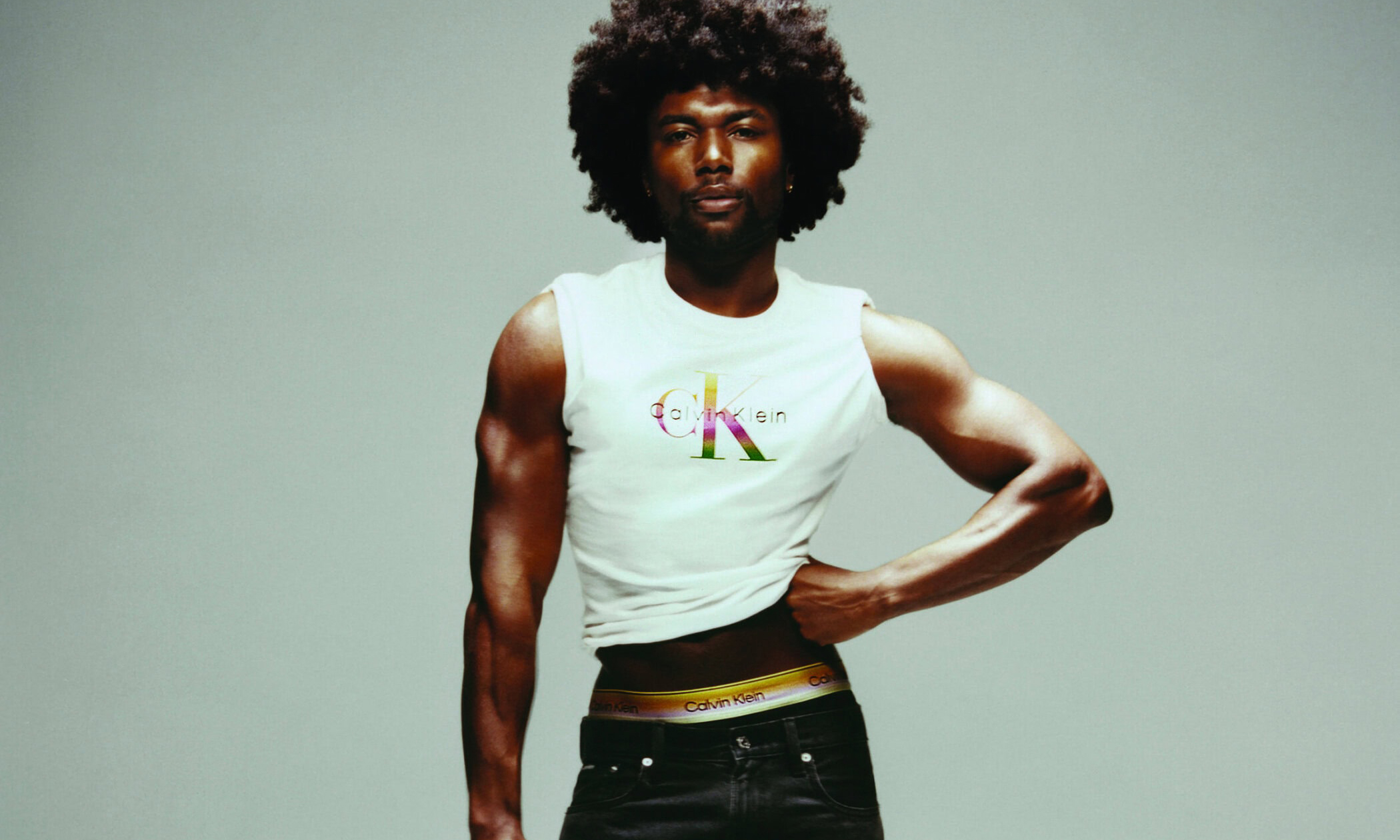 Calvin Klein 发布全新企划「Pride」广告片