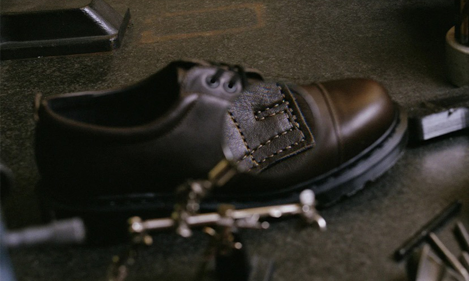 MHL. x Dr. Marten 联名鞋款「1461」推出