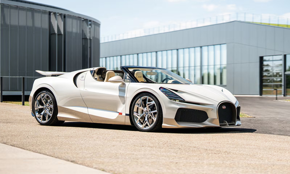 Bugatti 最后一台 W16 Mistral 正式交付