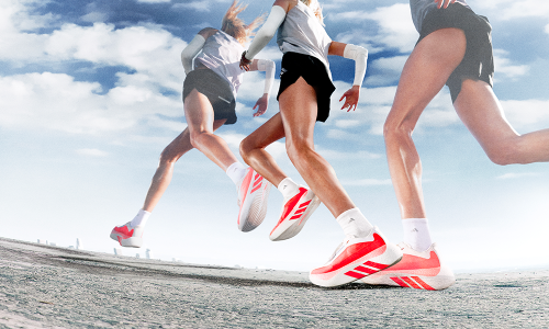 adidas HYPERBOOST 家族全系列跑鞋亮相