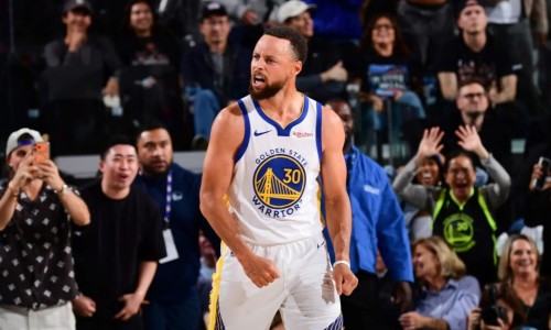 Stephen Curry 成为首位在名人堂拥有个人展厅的现役球员