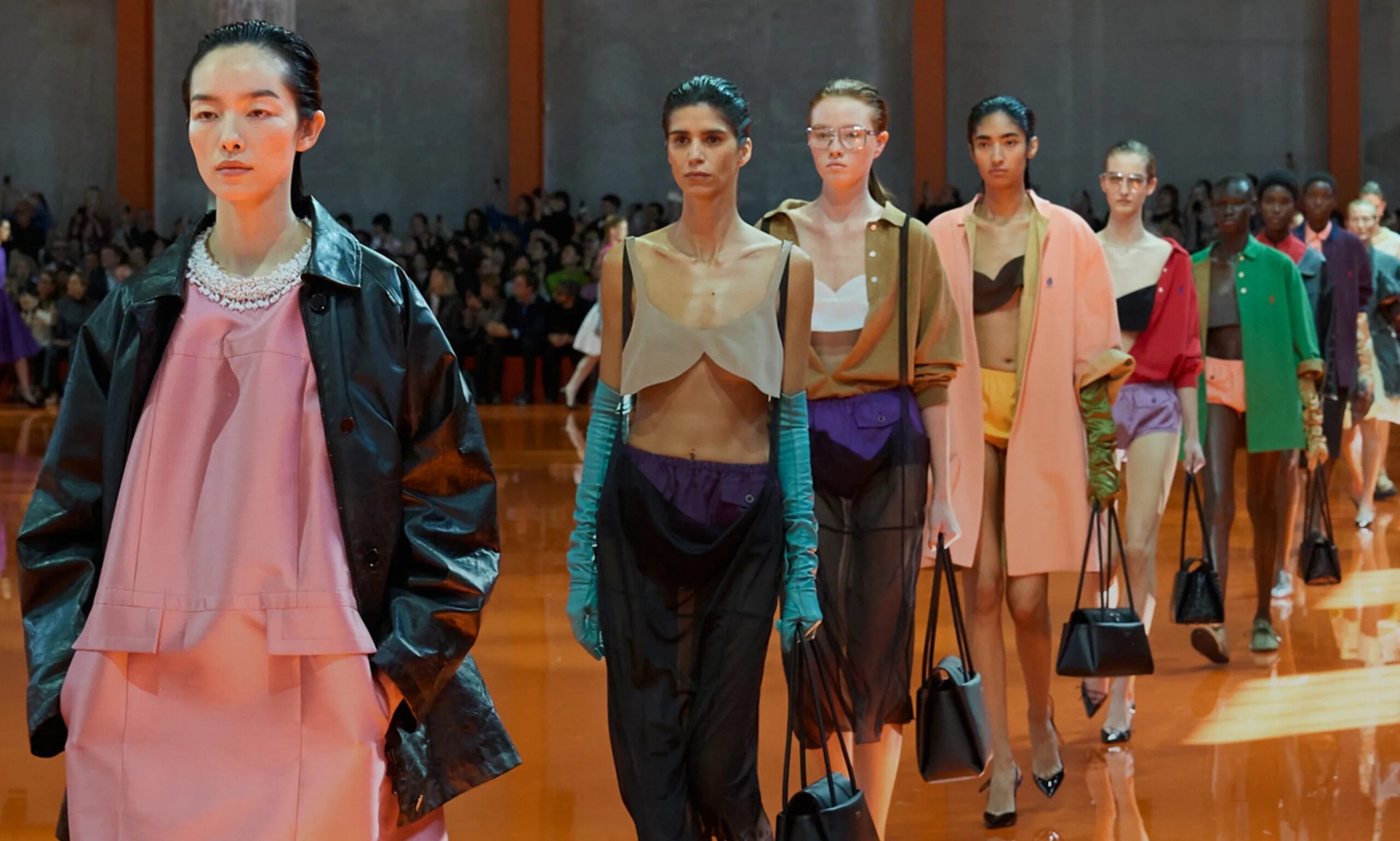 PRADA 集团公布 2026 年上半年财务业绩