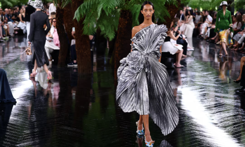 DIOR 发布 2027 秋冬高定系列