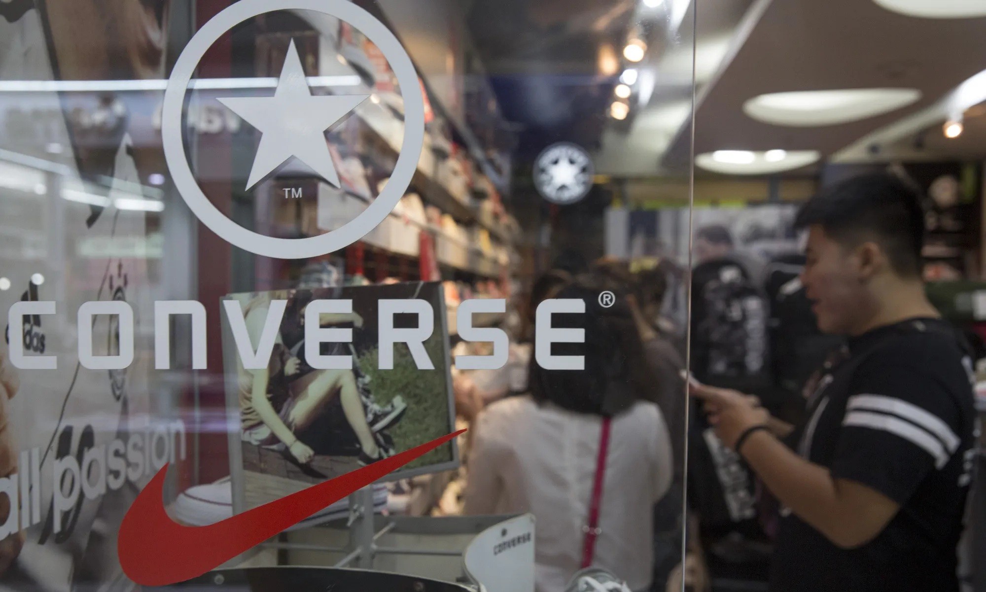 Nike 任命前 Foot Locker 高管负责 CONVERSE 业务运营