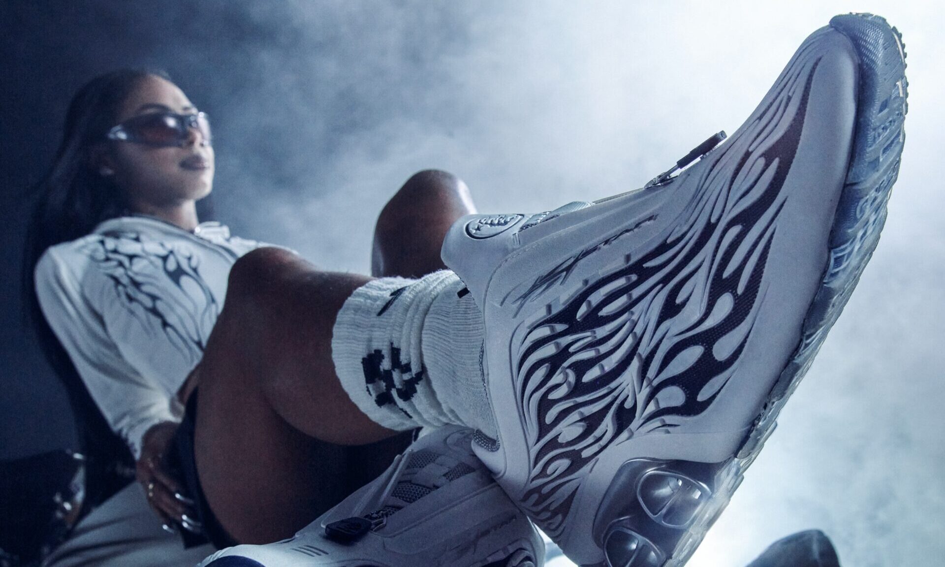 adidas x Hellstar 全新联名鞋款即将登场