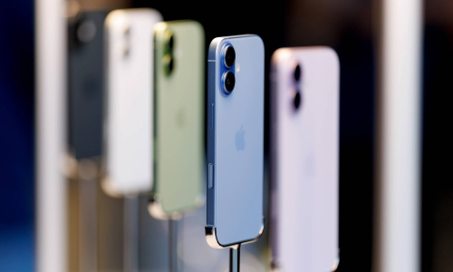 iPhone 17 或将打破苹果保持 15 年的旗舰周期纪录