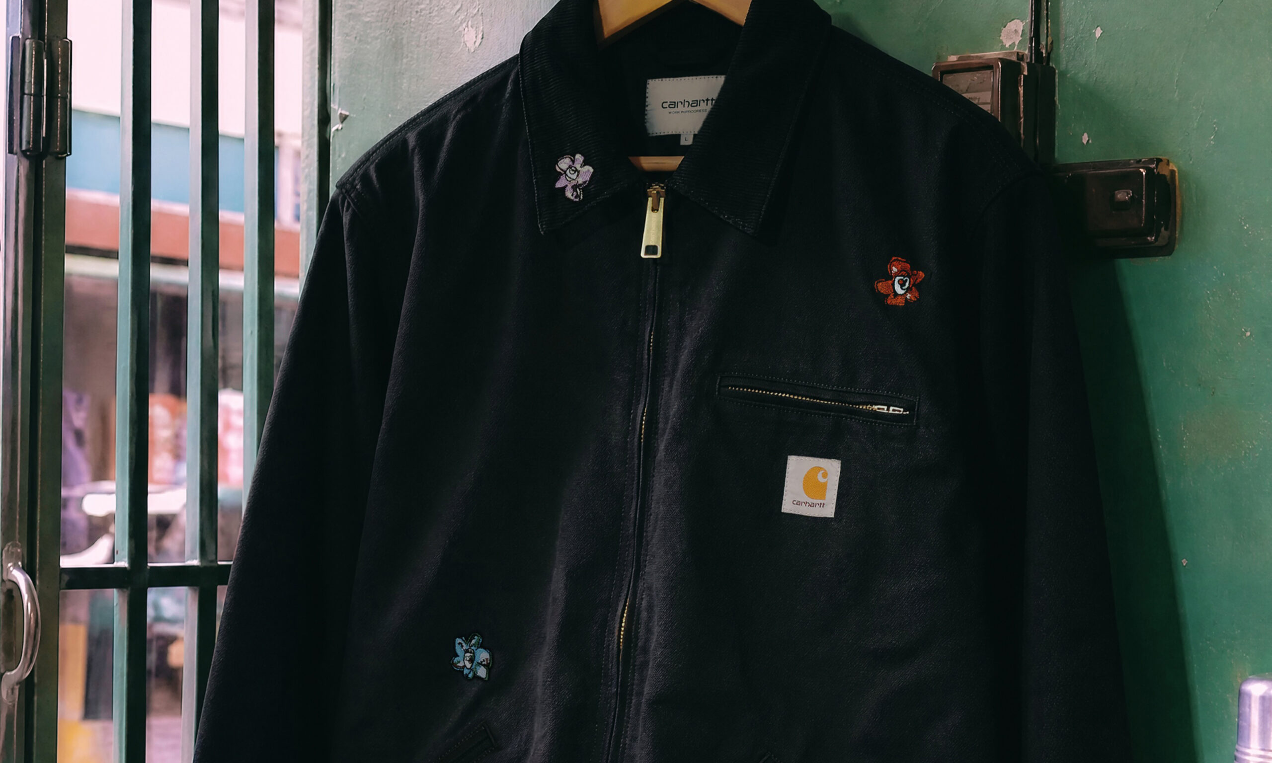 Carhartt WIP 携手 Michael Lau 推出「Flowers」主题合作系列