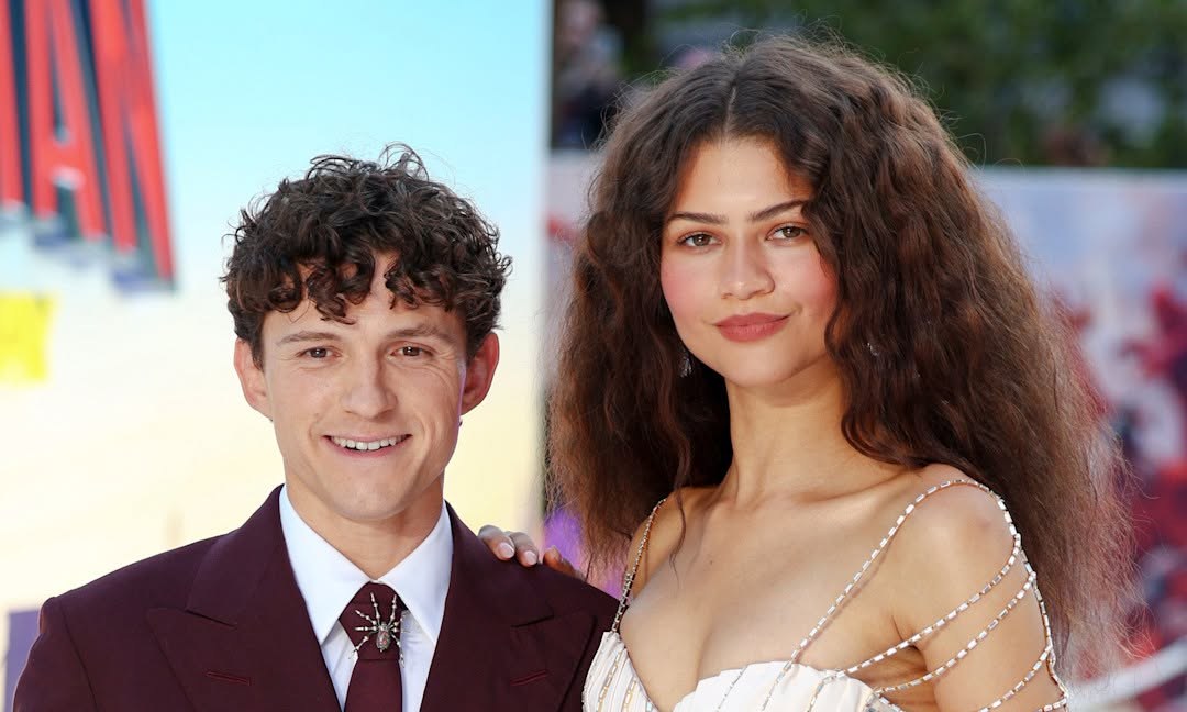 Tom Holland 携 Zendaya 回乡完婚，选址英国维多利亚豪华庄园