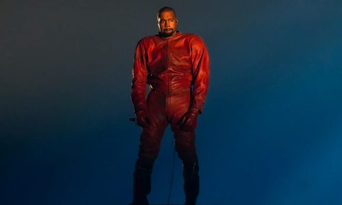 招募 CEO、进入 JD 零售、筹备实体店：YEEZY 的翻身仗开始了？