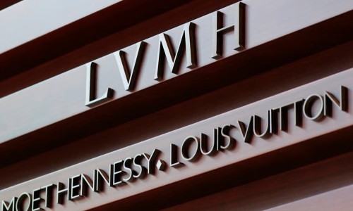 LVMH 股价跌至五年低点