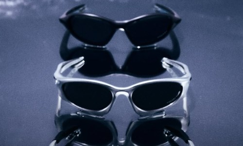 Oakley 以品牌档案为灵感推出 2026 秋冬眼镜与服饰系列