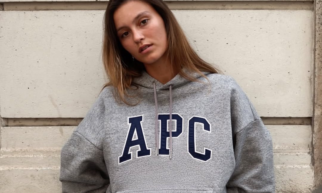 Gap x A.P.C. 联名系列发售,日本丹宁与巴黎克制感融合