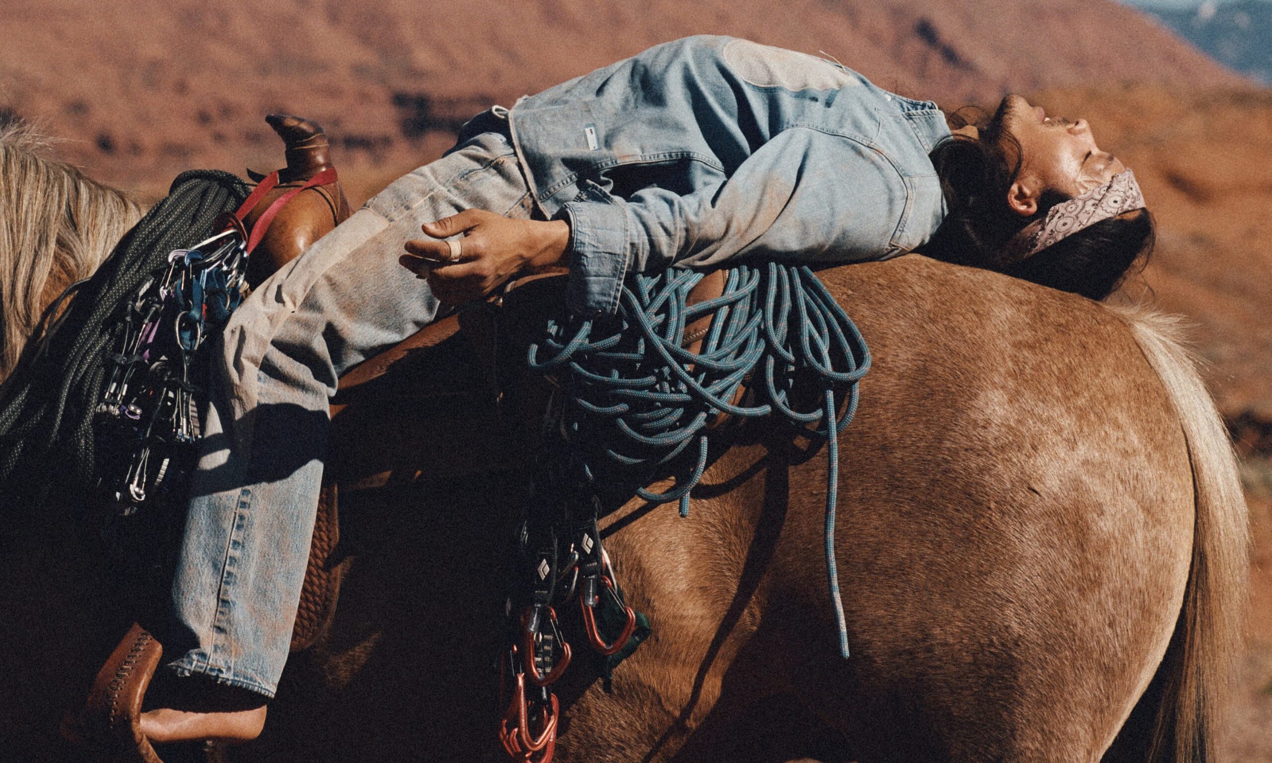 Satisfy x Levi’s® 如何打造出收藏级「户外牛仔裤」?