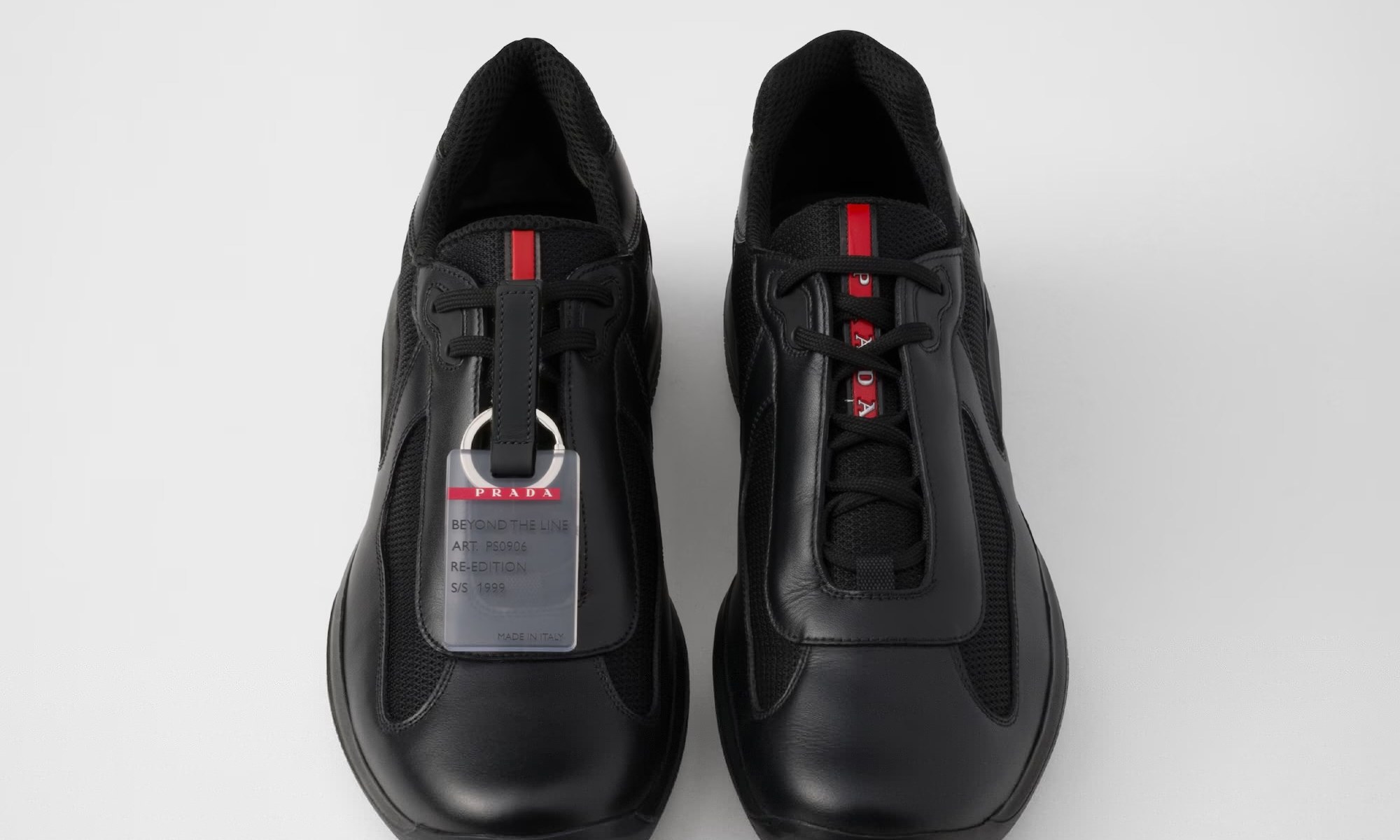 PRADA 复刻 1999 年初代 America’s Cup 运动鞋
