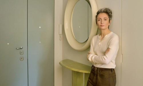 Veronica Leoni 卸任 Calvin Klein 创意总监